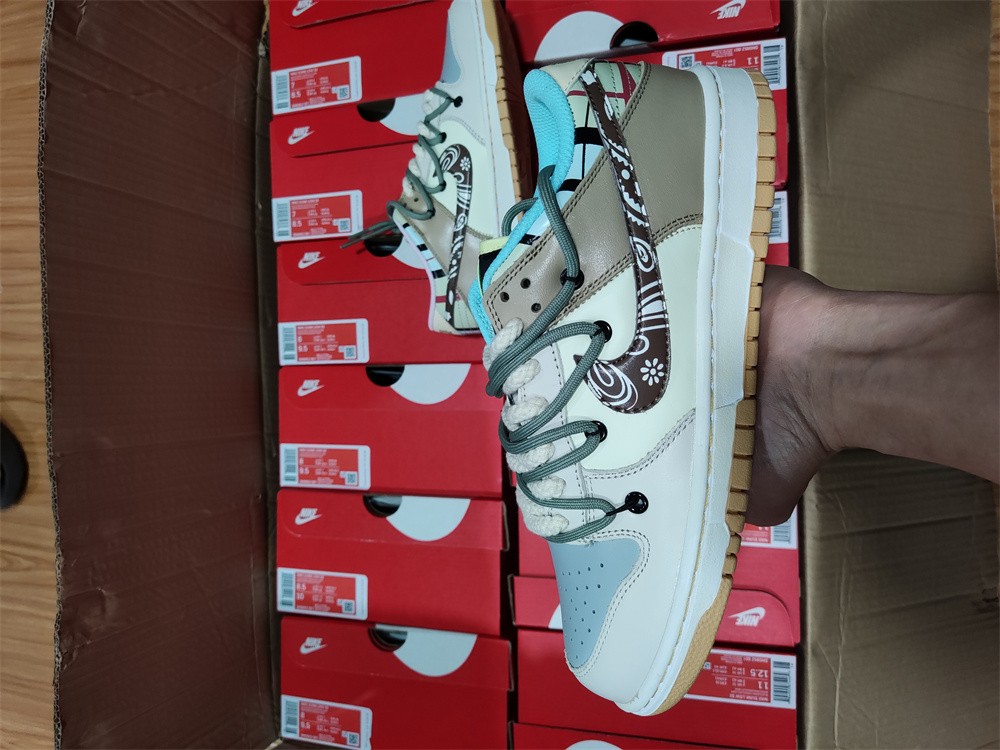 Nike Dunk Low RETRO DH0952-001