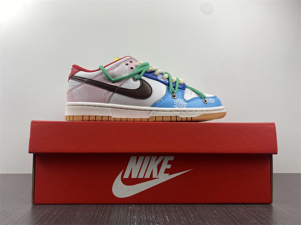 Nike Dunk Low SE CT2496-100