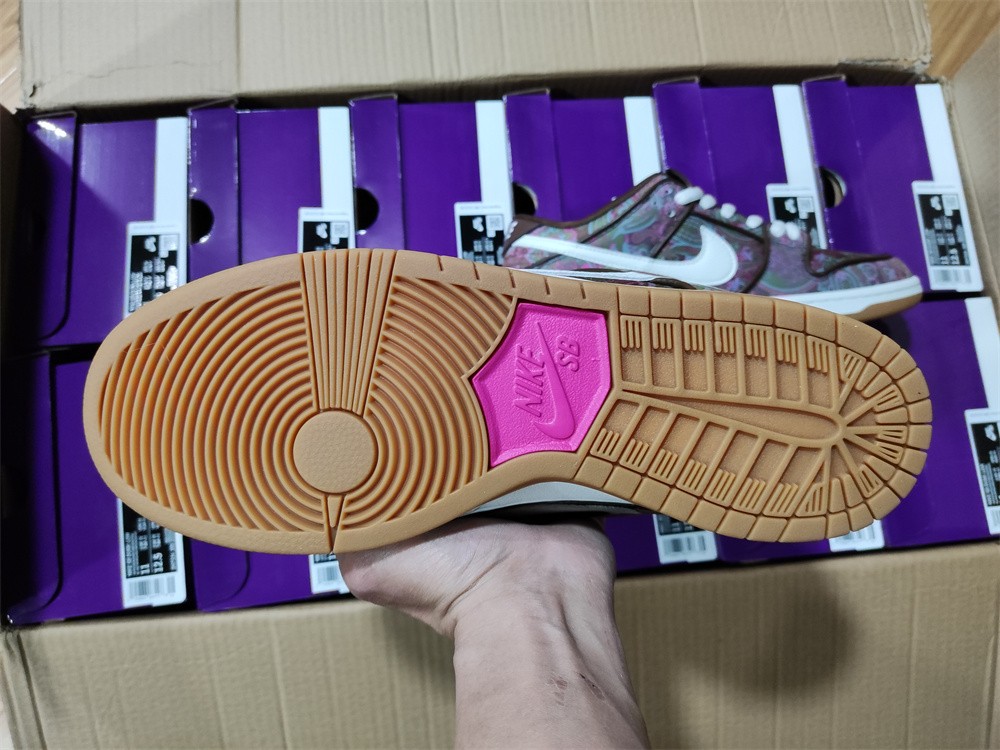 NIke SB Dunk Low “Paisley” DH7534-200