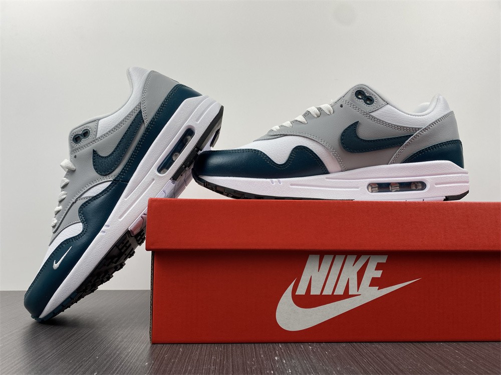 Nike Air Max DH4059-101