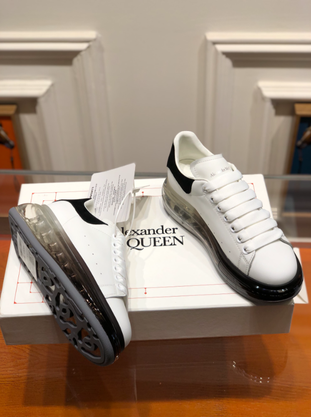 Alxndr McQN SNEAKERS 3