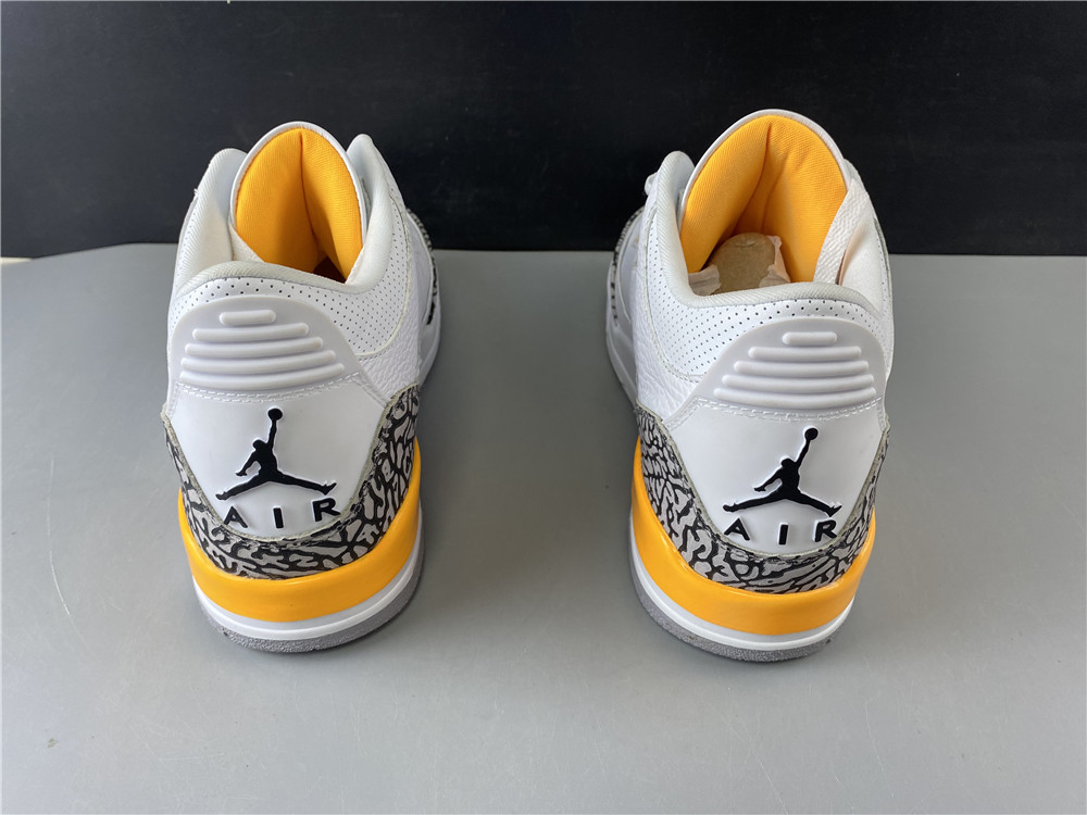 Air Jordan 3 WMNS “Laser Orange”CK9246-108