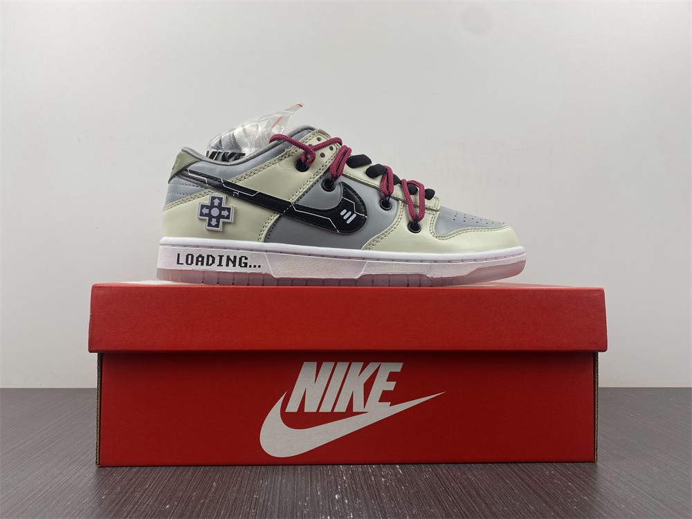 SB Dunk Low new DD1768-400