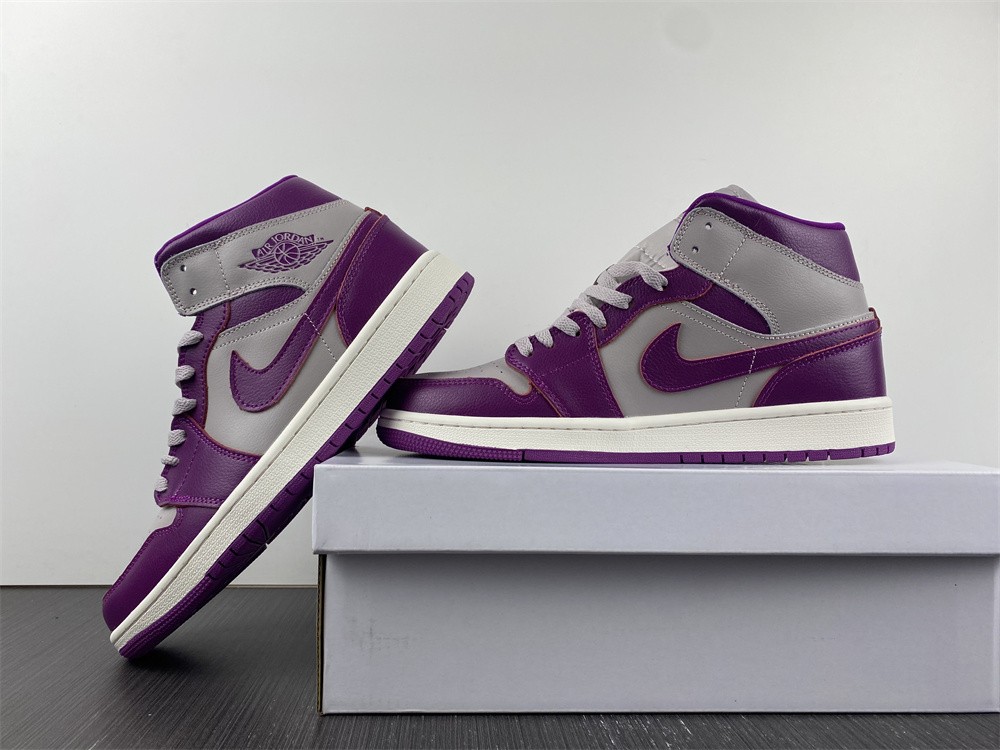 Jordan 1 Mid Magenta (2022) (W) BQ6472-501