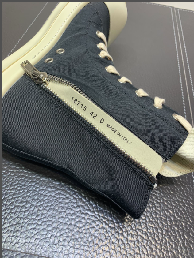 RkOwns sneaker 2021111201