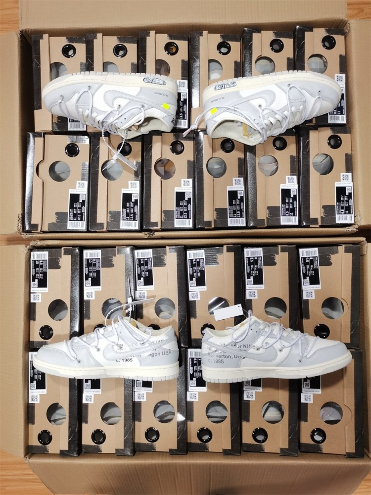 Off-White x Dunk Low