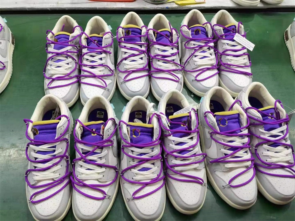 Dunk Low Off-White Lot 28 DM1602-111