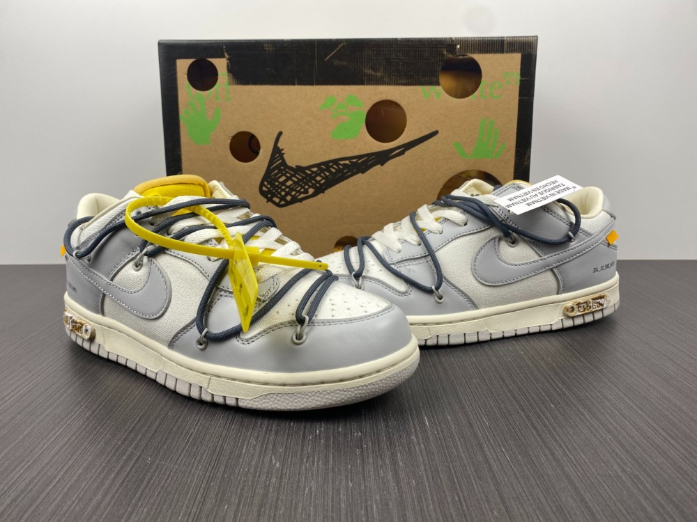 Off-White x Dunk Low lot 41 DM1602-105