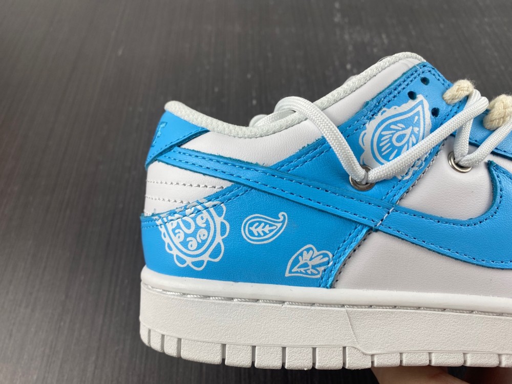 Nike Dunk Low TRIPLE WHITE DD1503-109