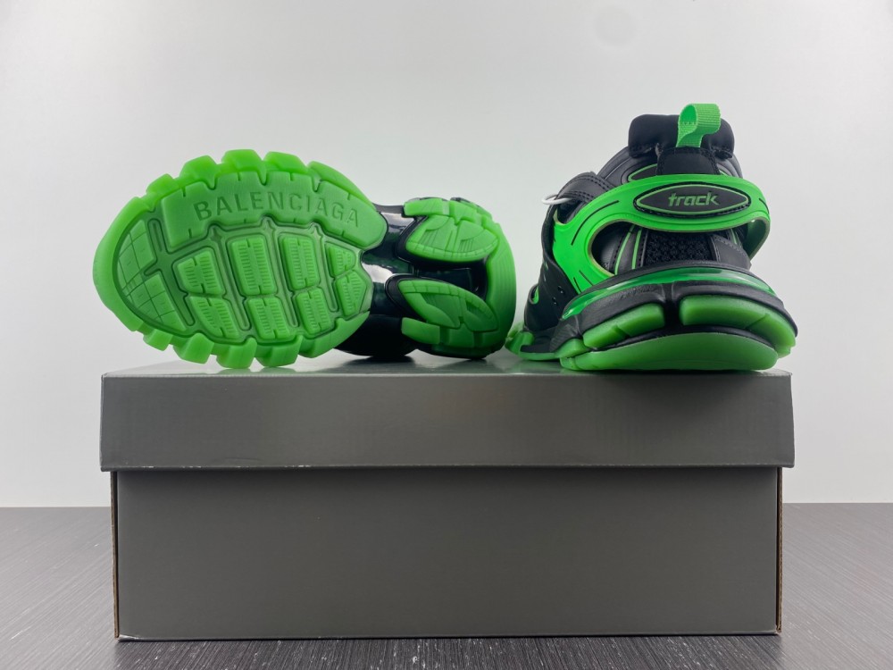 Blncig 3.0 green and black