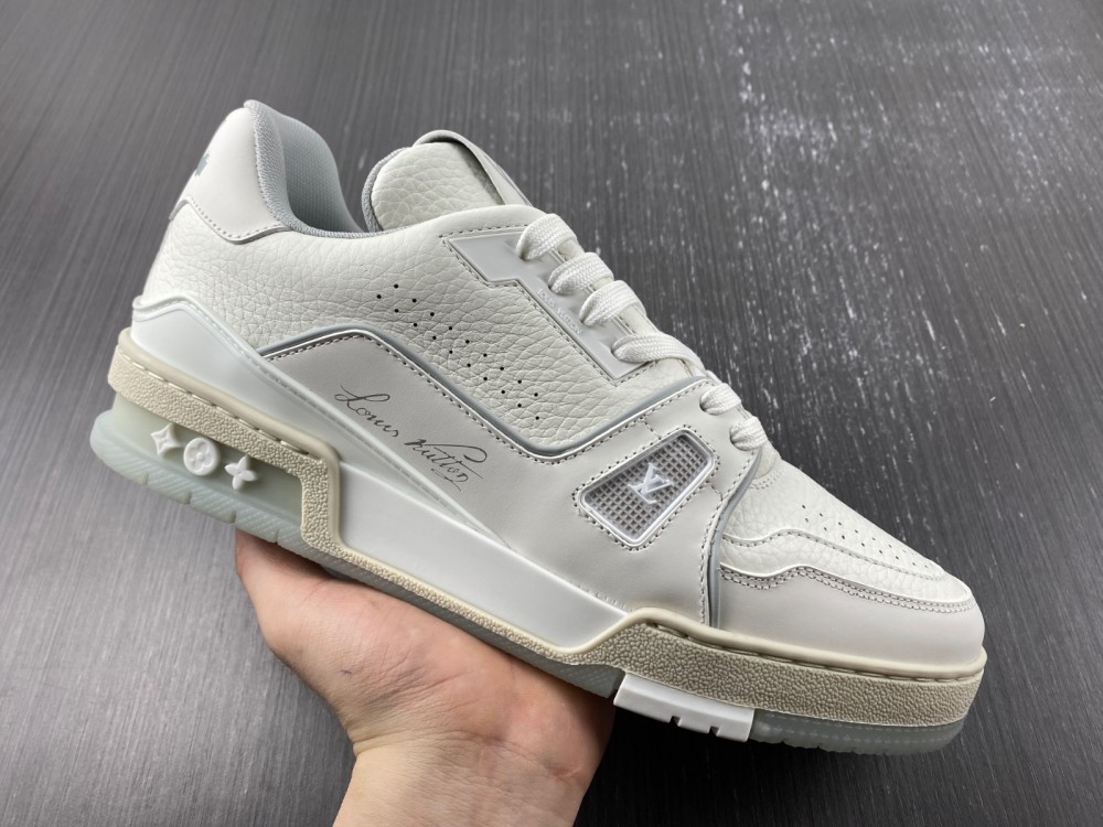 LsVttn Trainer BM0159