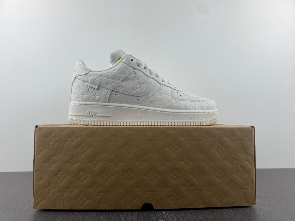 Nike Air Force 1 LsVttn 1A9V87