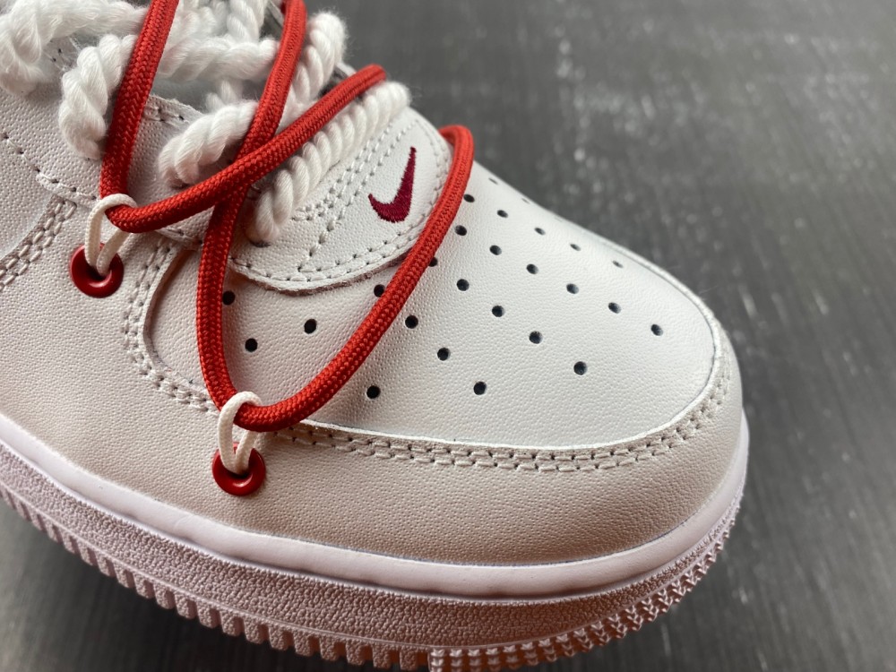 NIKE Air Force 1 Suppremme CU9225-100