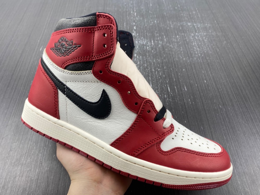 Nike Air Jordan 1 Retro High OG Chicago Reimagined DZ5485-612
