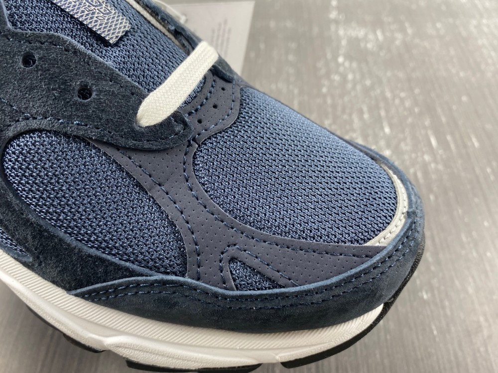 NwBlnc 990v3 MiUSA Navy Denim M990NB3