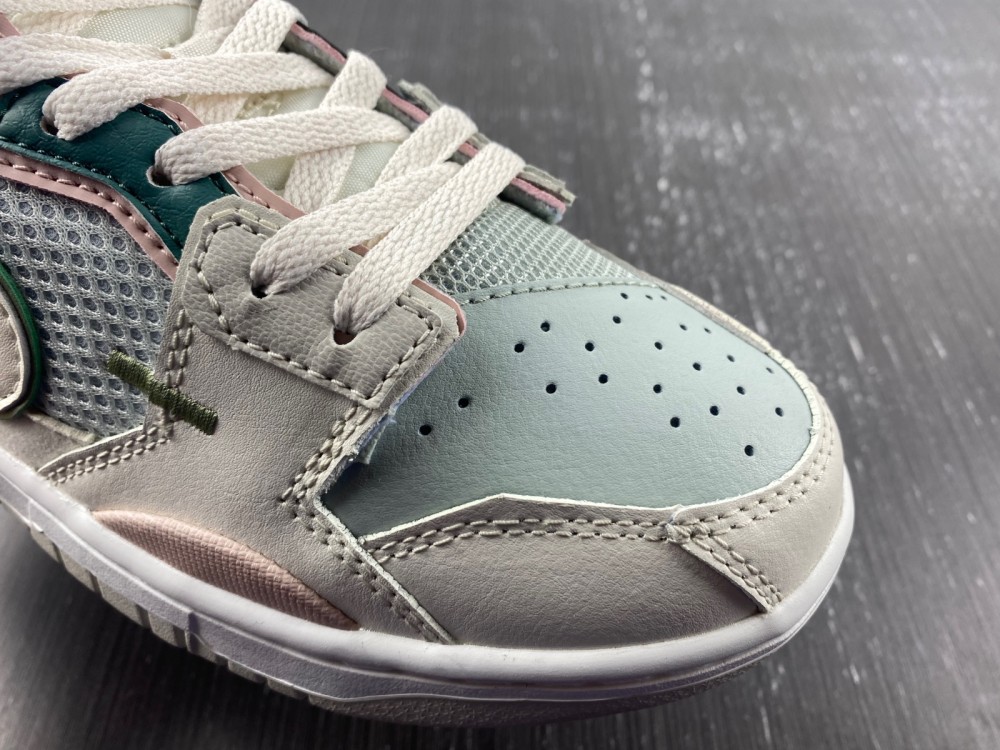 Dunk Low Scrap Grey Haze Phantom DM0802-001