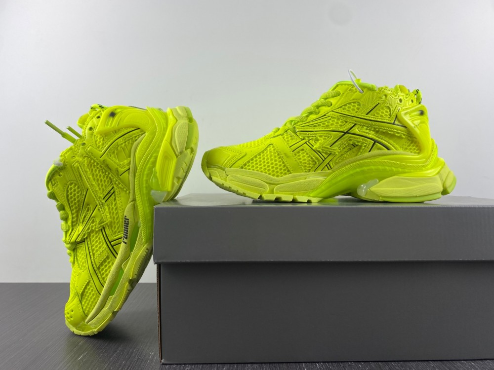 Blncig 7.0 Runner 1208