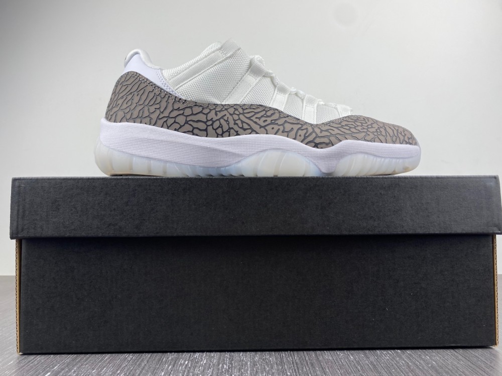 Nike Air Jordan 11 Low Snakeskin