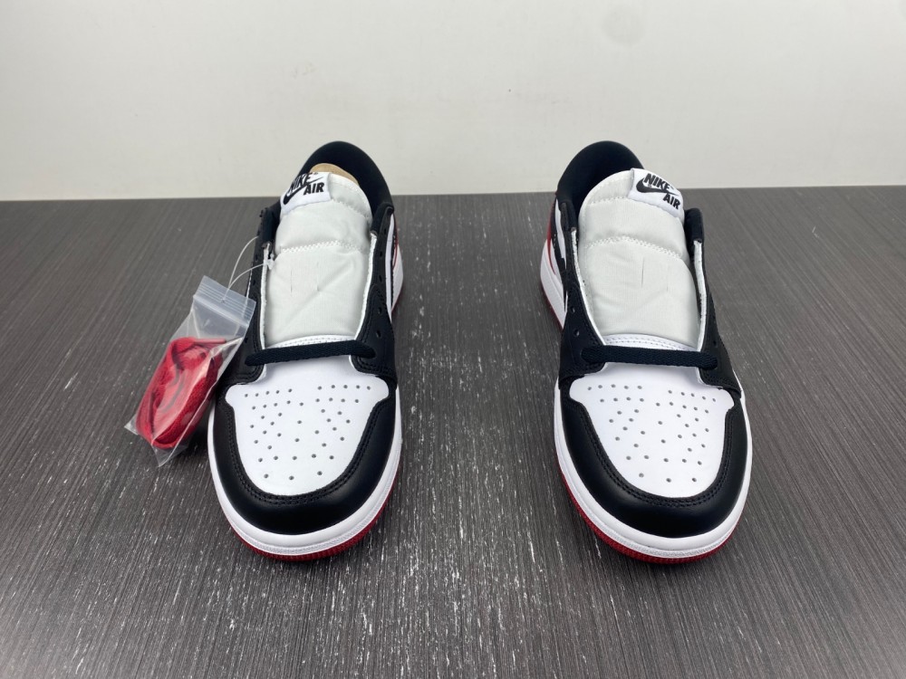 Nike Air Jordan 1 OG Low Black Toe CZ0790-106