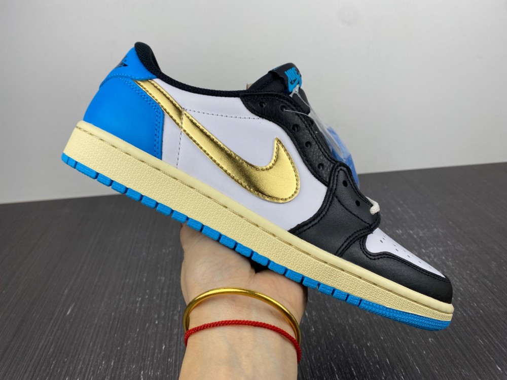 Nike Air Jordan 1 gold blue