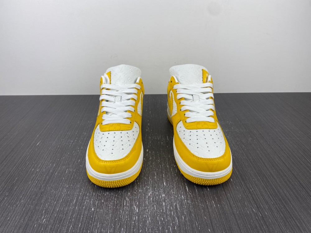 Nike Air Force 1 LsVttn yellow