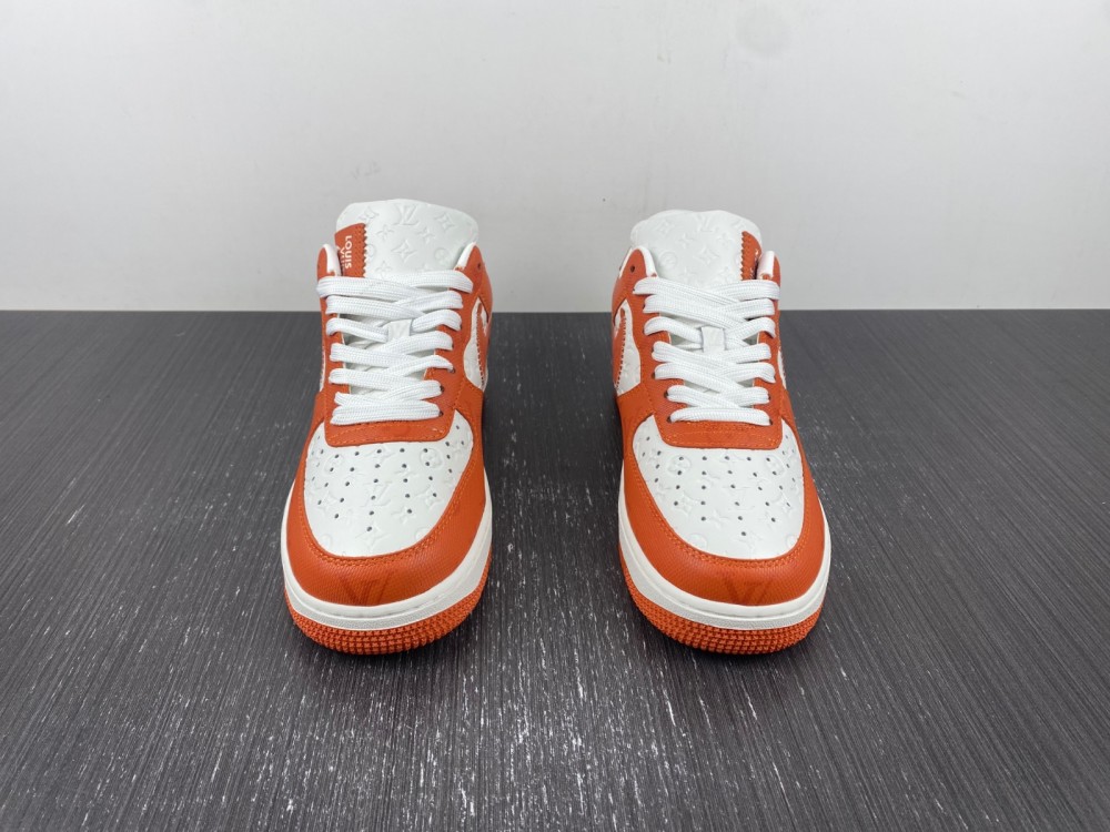 Nike Air Force 1 LsVttn orange
