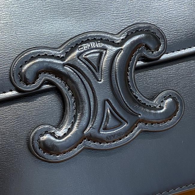 Celin Triomphe Bag Black 22cm