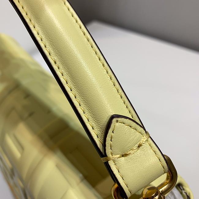 Feendi Medium Baguette Yellow 26cm