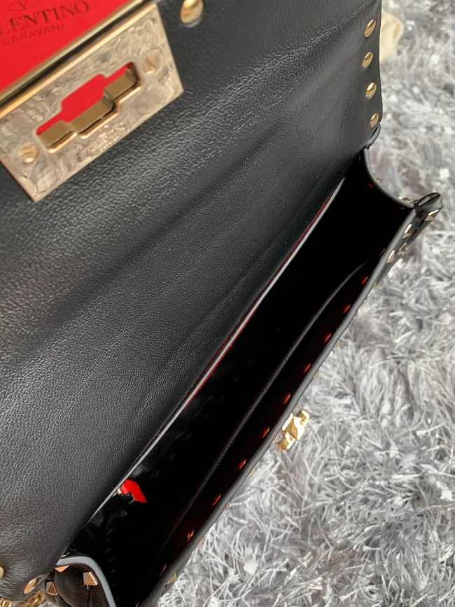 Vallentinno Handbag 24cm