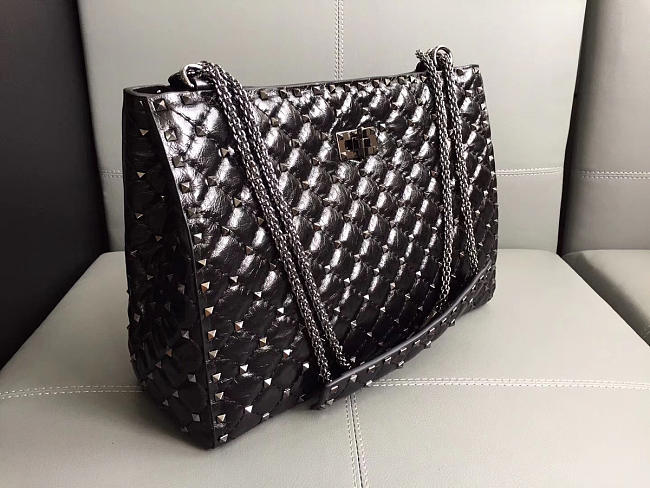 Vallentinno original lambskin spike tote bag in Black