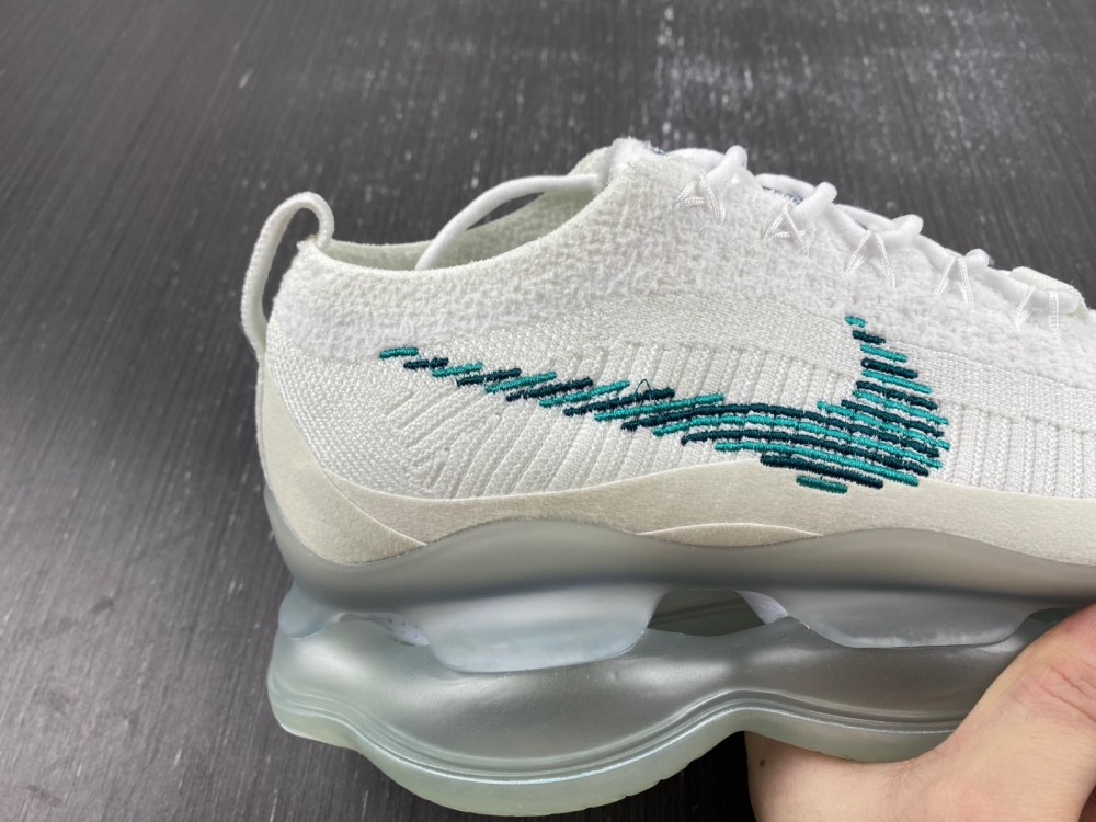 Nike Air Max Scorpion DJ4701-100