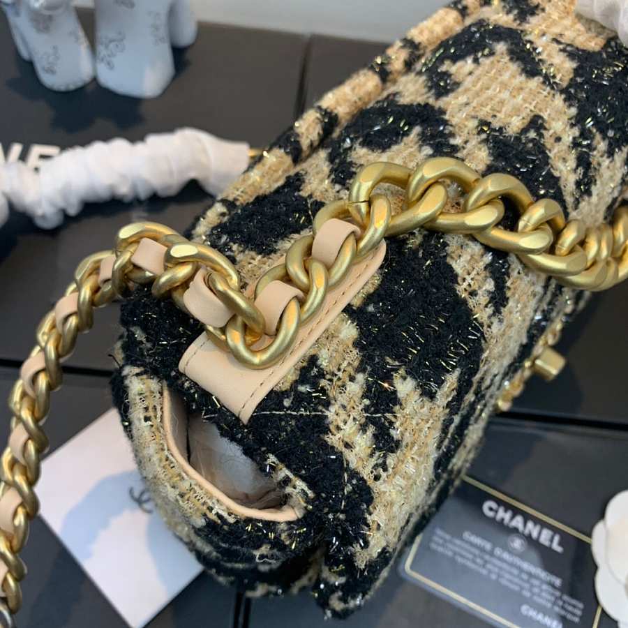 Channe1 19 Flap Bag 26cm