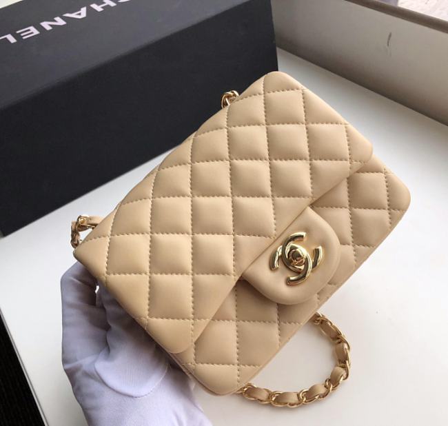 Channe1 Mini Flap Bag Nude 17cm
