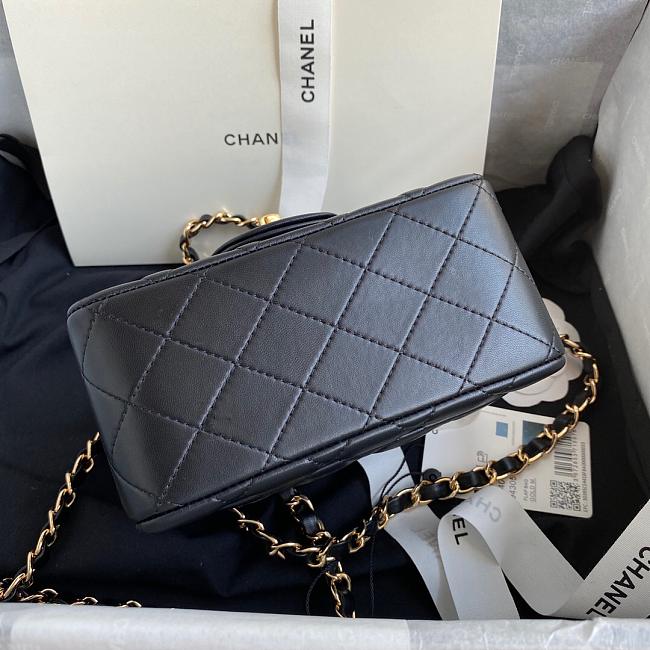 Channe1 Mini Flap Bag Lambskin with Gold Hardware 17cm