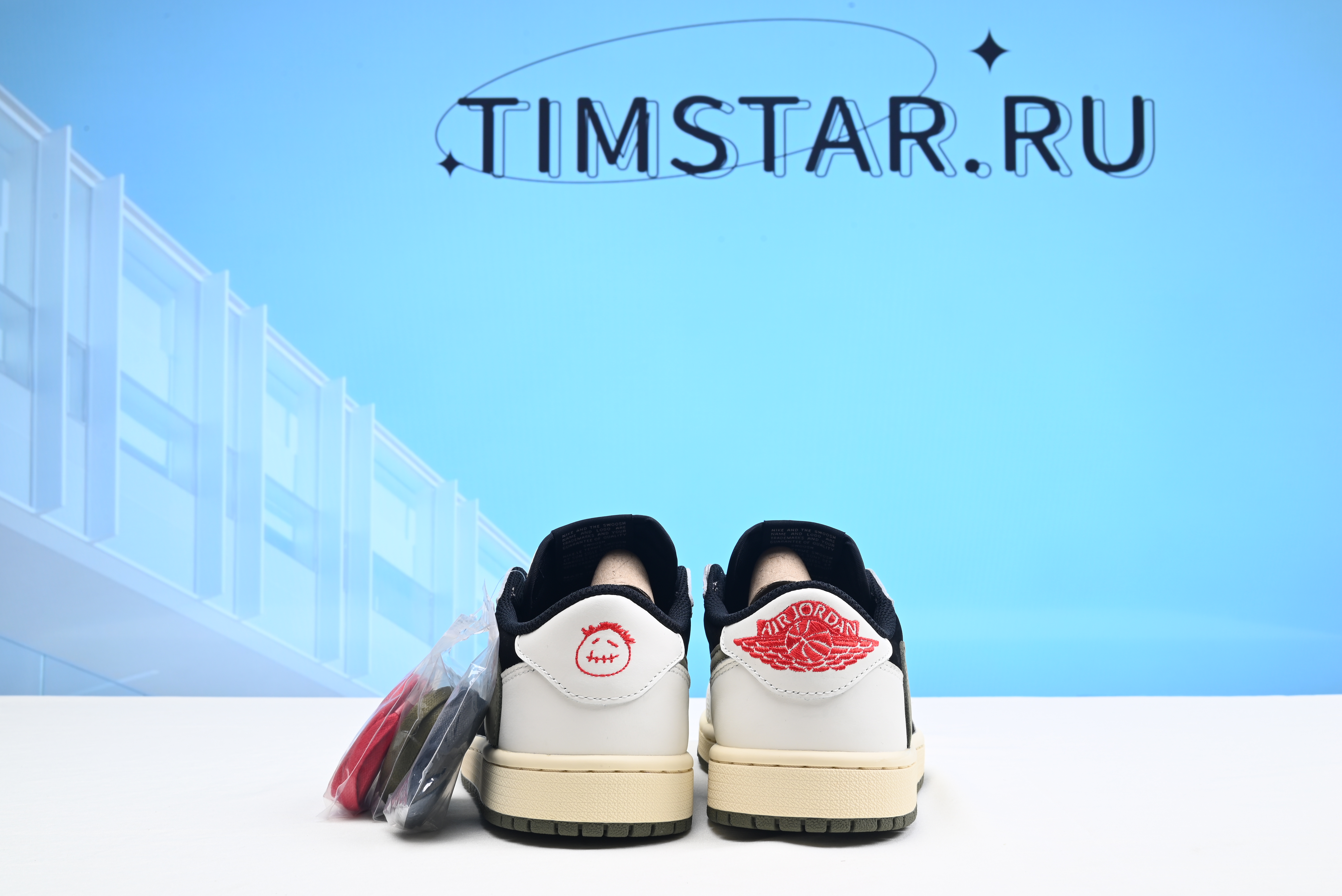 Nike Air Jordan 1 Retro Low OG SP Travis Scott Olive DZ4137-106