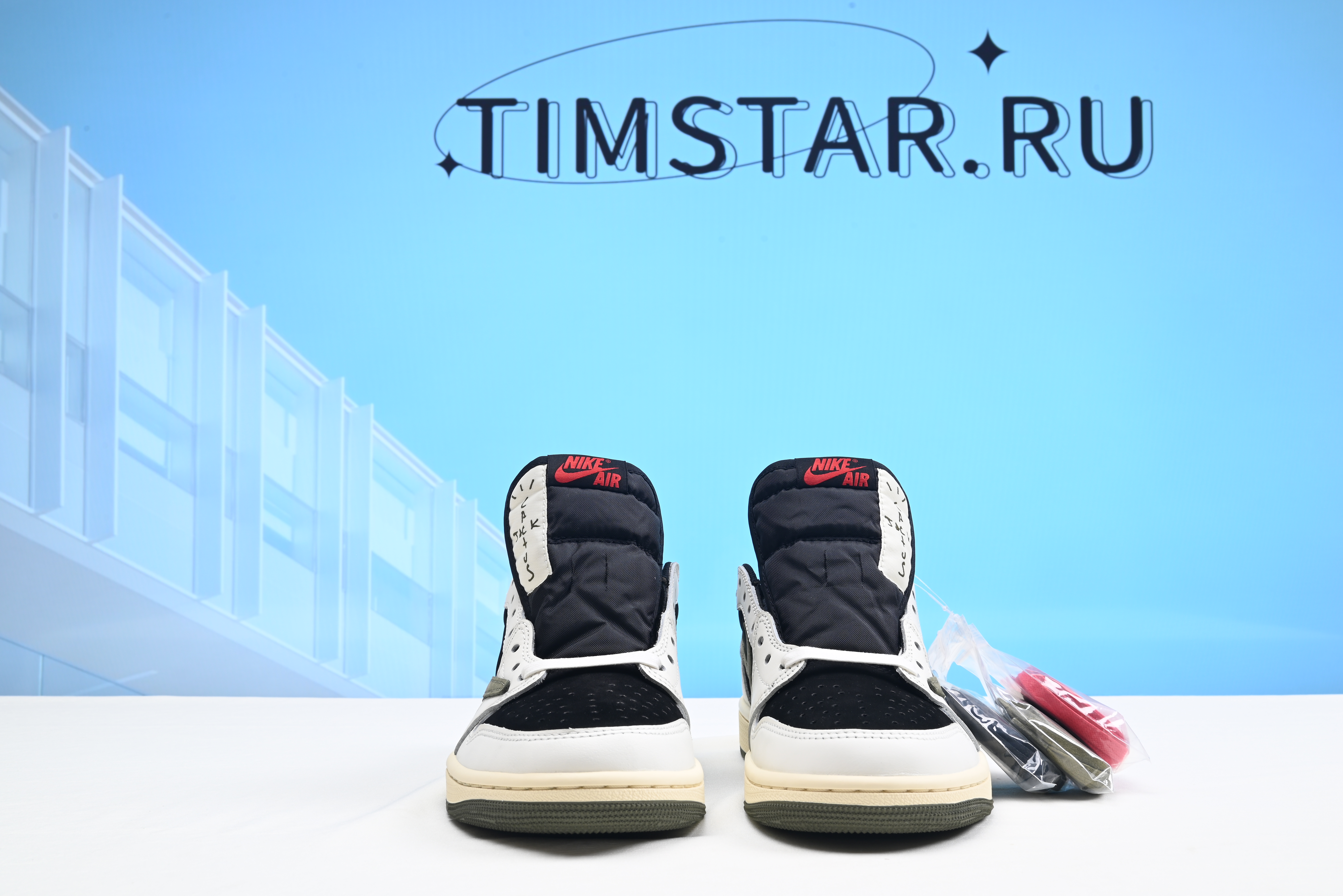 Nike Air Jordan 1 Retro Low OG SP Travis Scott Olive DZ4137-106