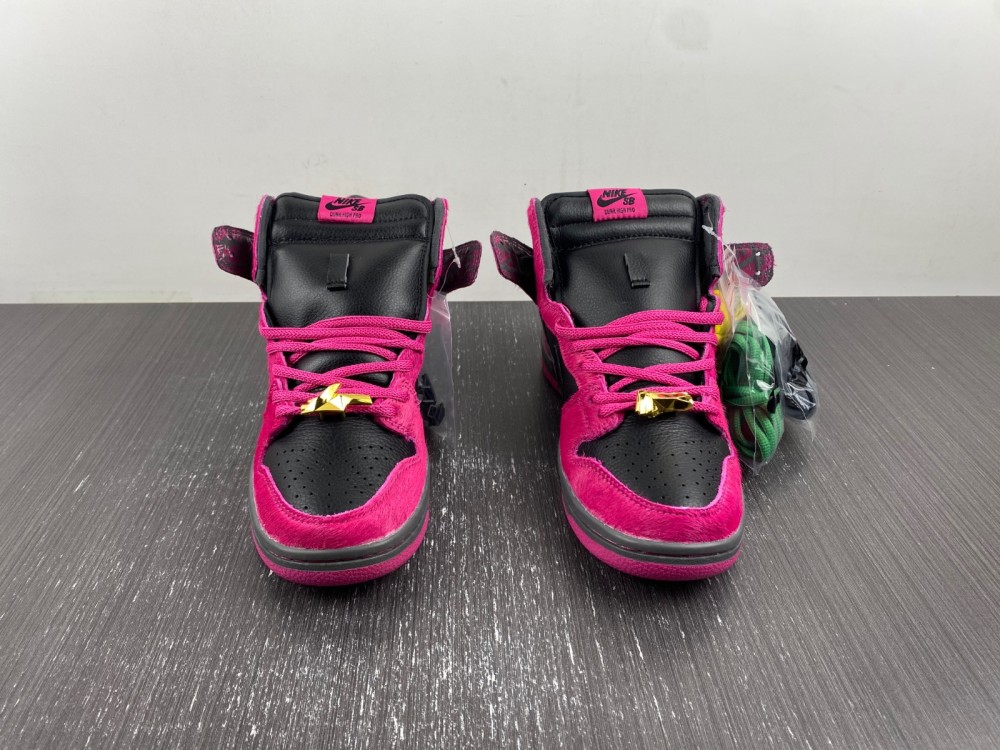 Nike SB Dunk Run The Jewels Low DX4356-600