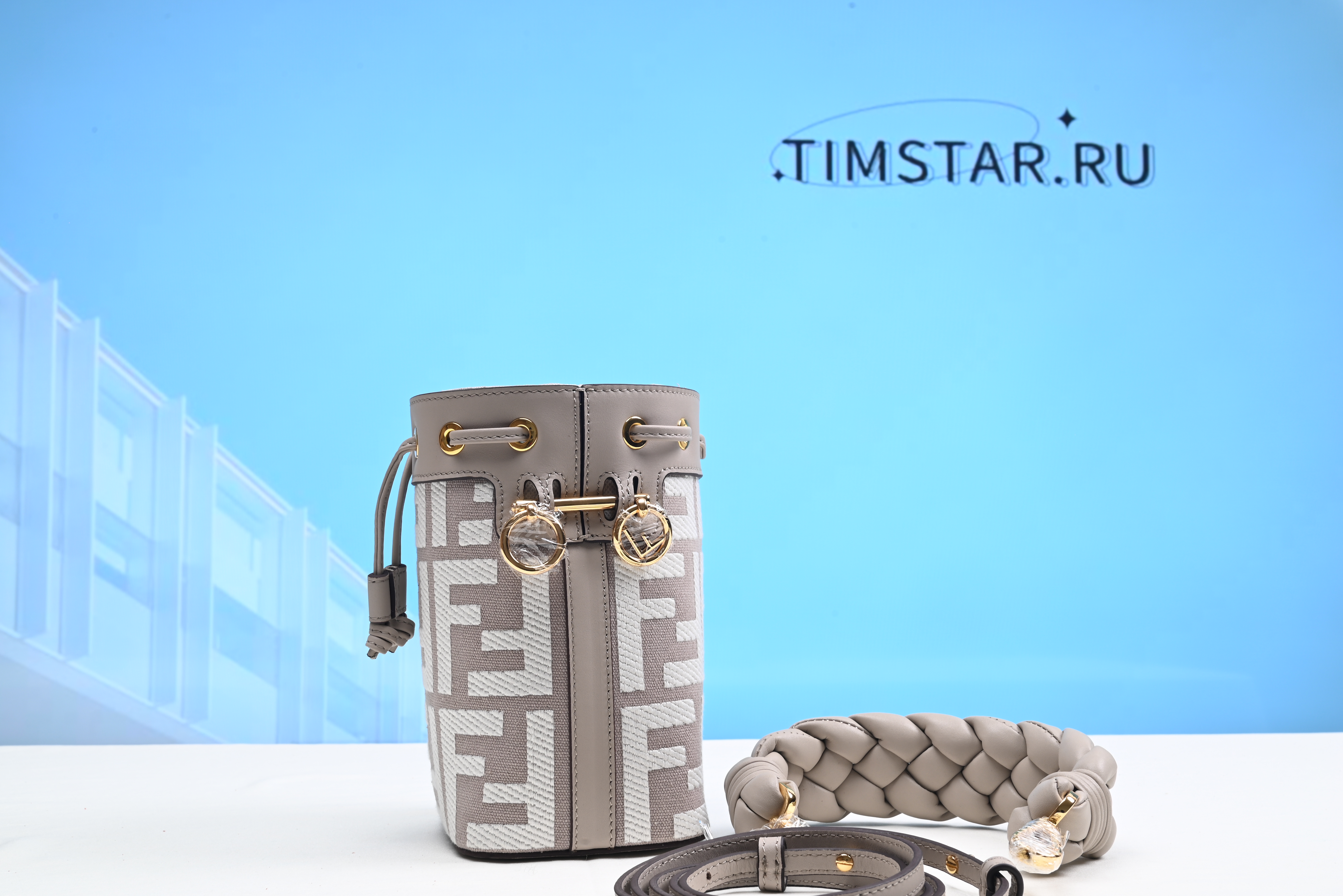 Fendi Mon Tresor Gray FF canvas mini-bag-12*10*18cm