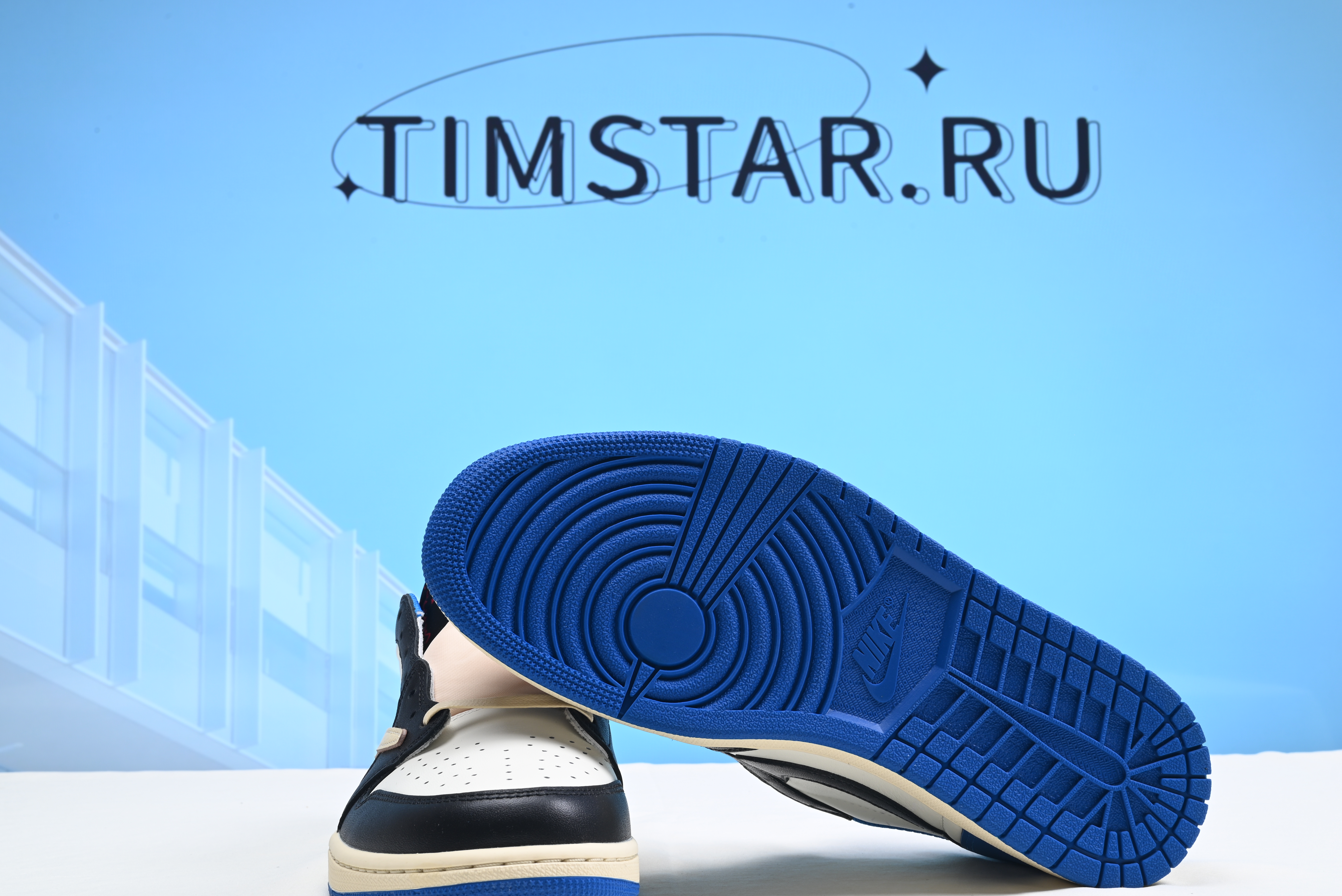 Jordan 1 Low Fragment x Travis Scott DM7866-140