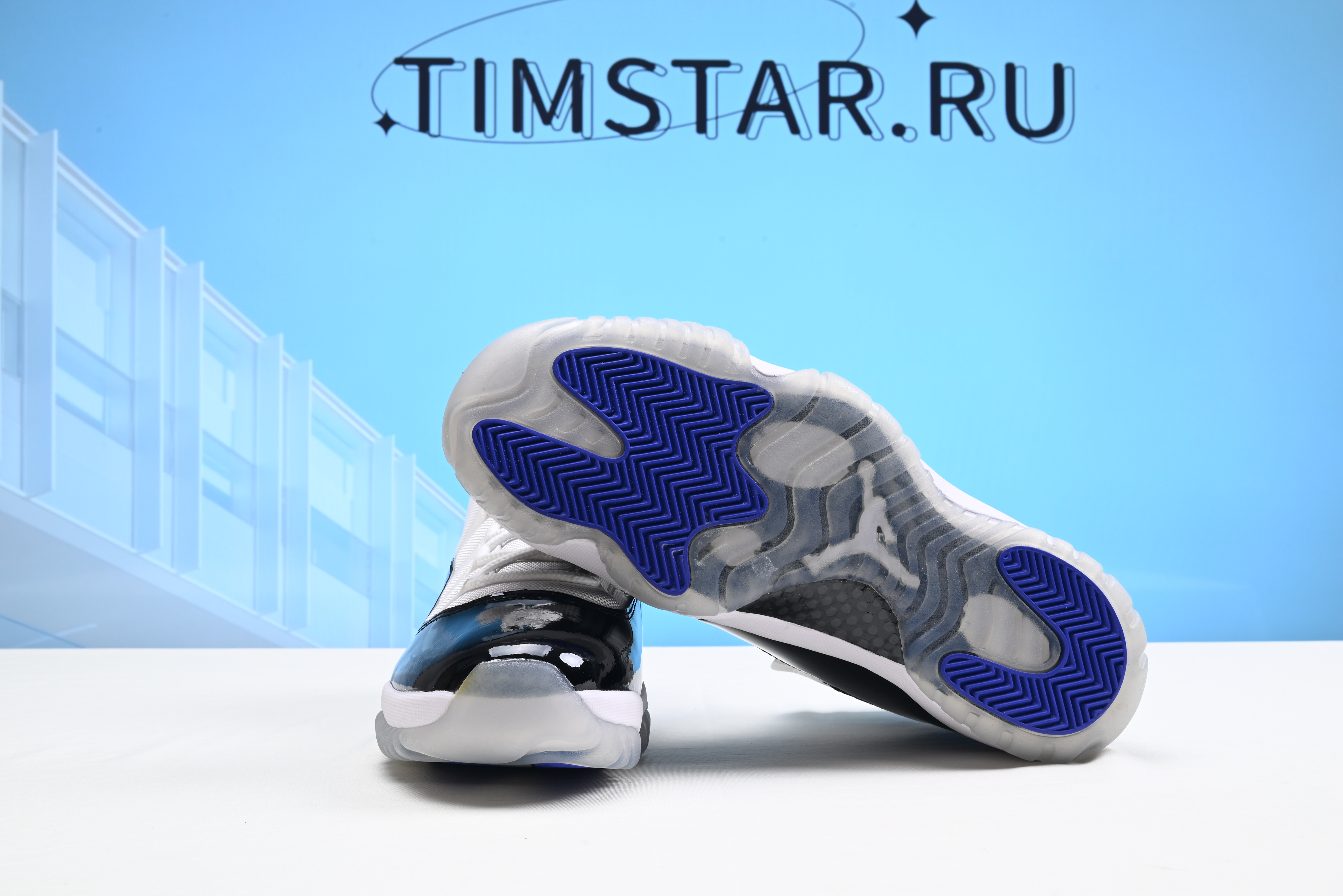 Jordan 11 Retro Concord (2018) 378037-100