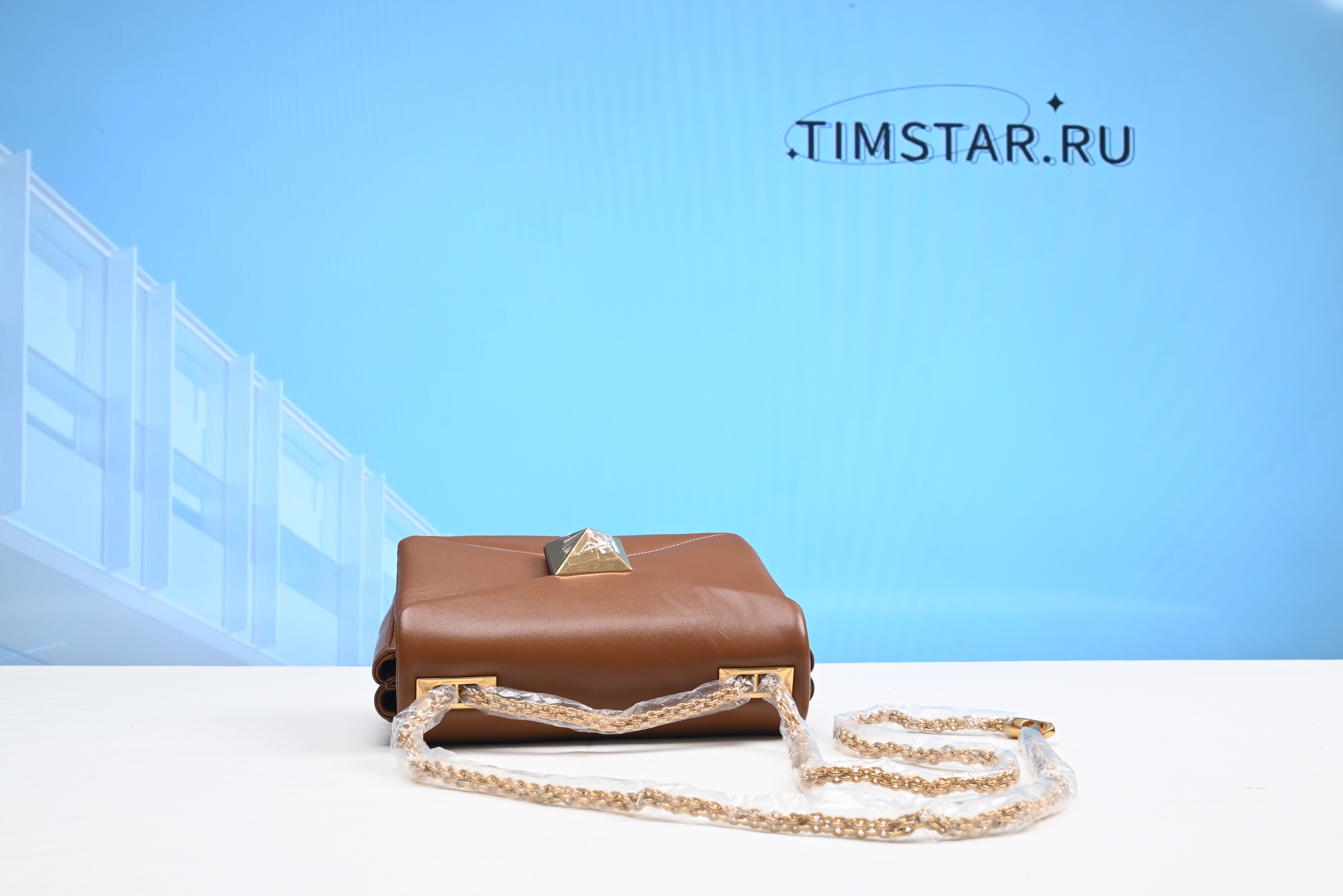 Vallentinno Garavani One Stud Handbag