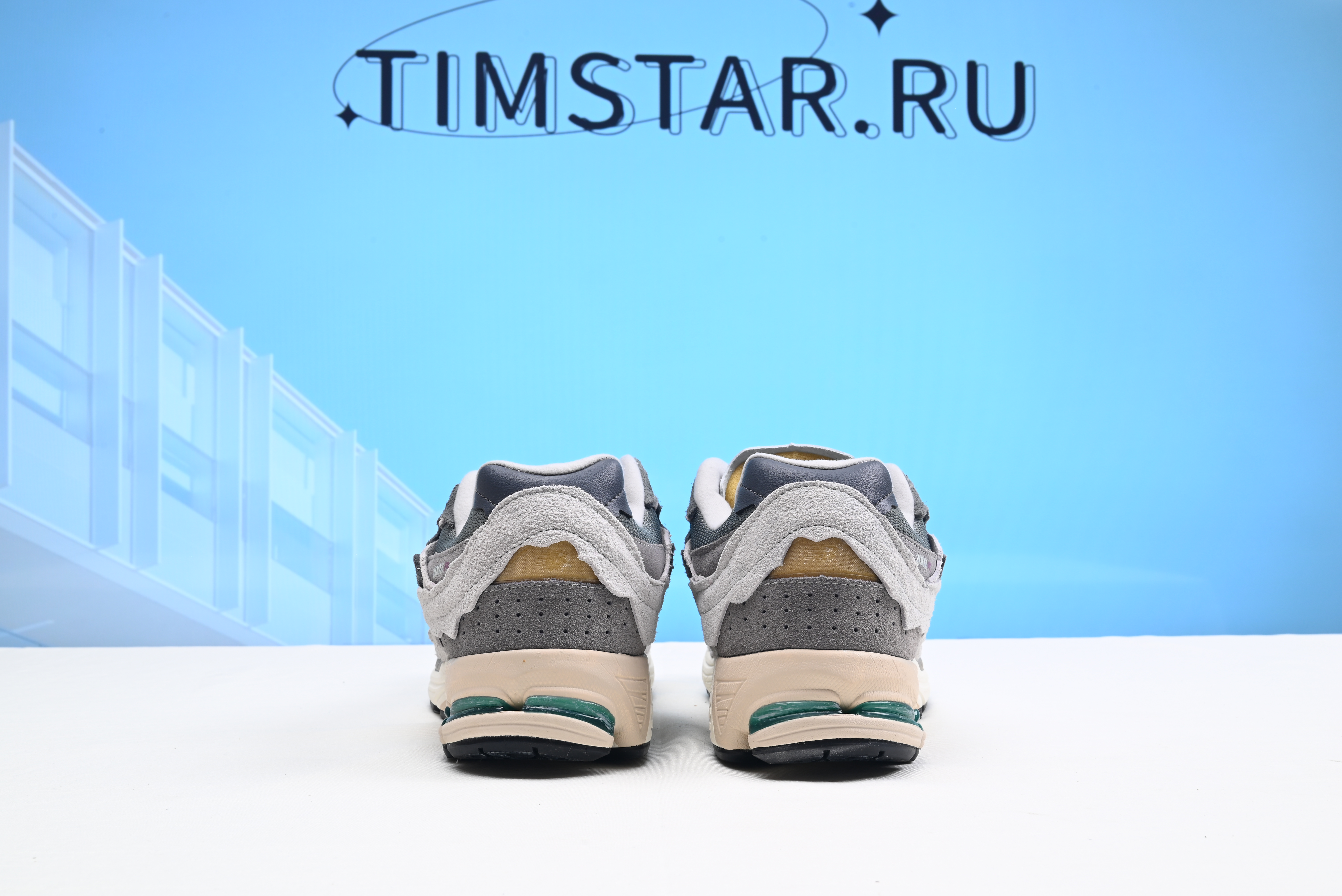 NwBlnc 2002R Protection Pack Rain Cloud M2002RDA