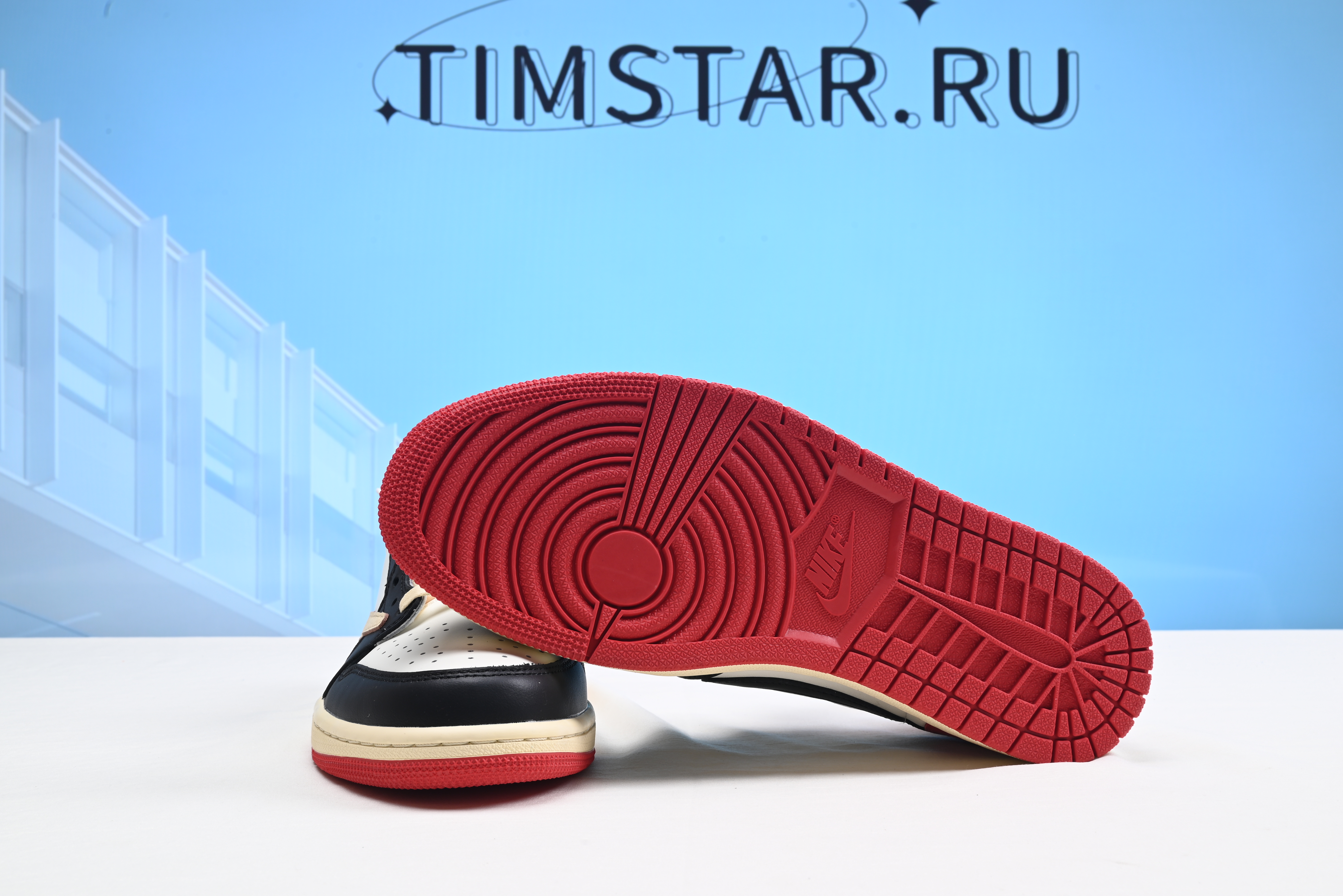 AIR JORDAN 1 X TRAVIS SCOTT LOW BLACK RED DM7866-166