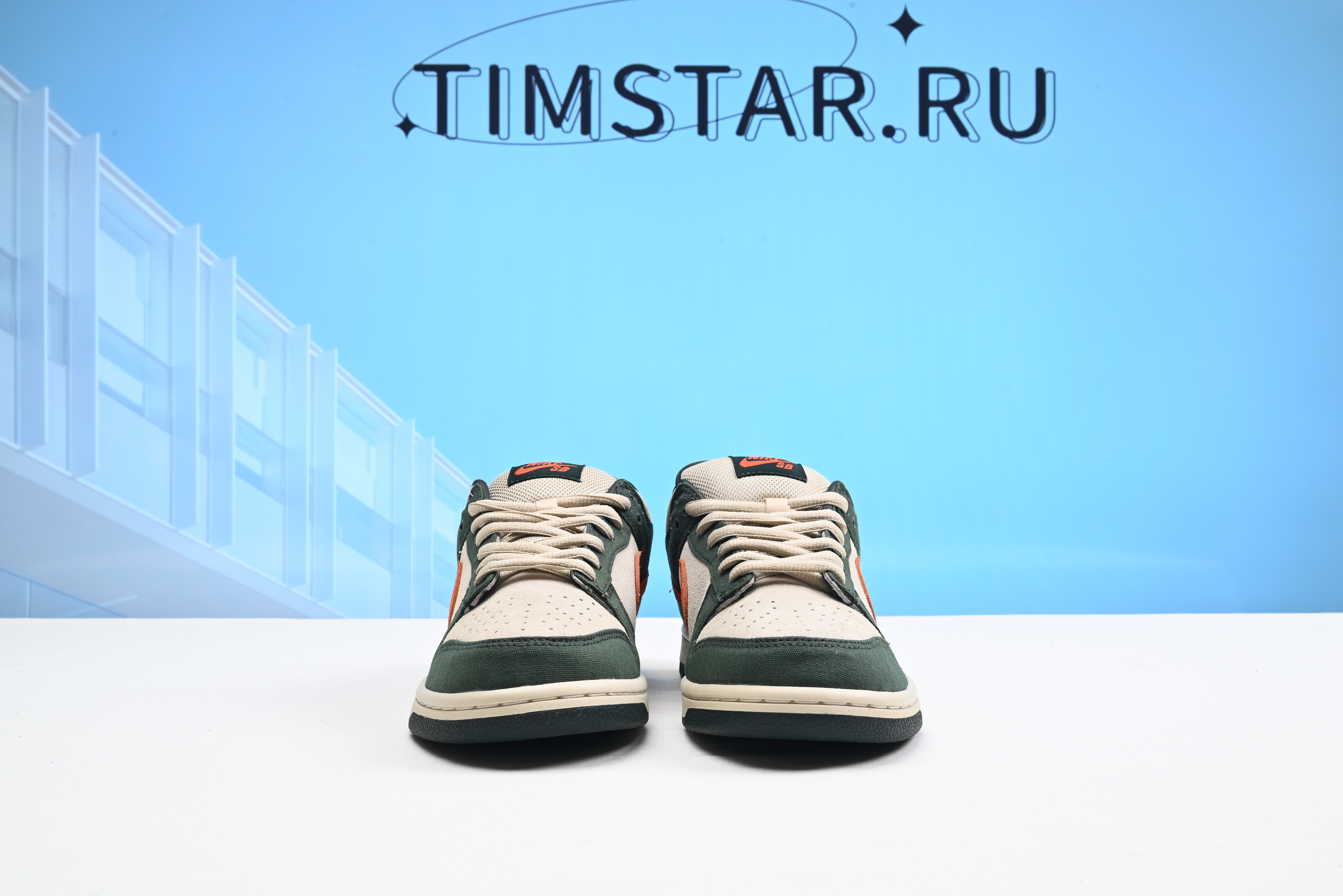 Nike SB Green and Orange – SB Dunk Low Eire Net Deep Orange Rep 304292-185