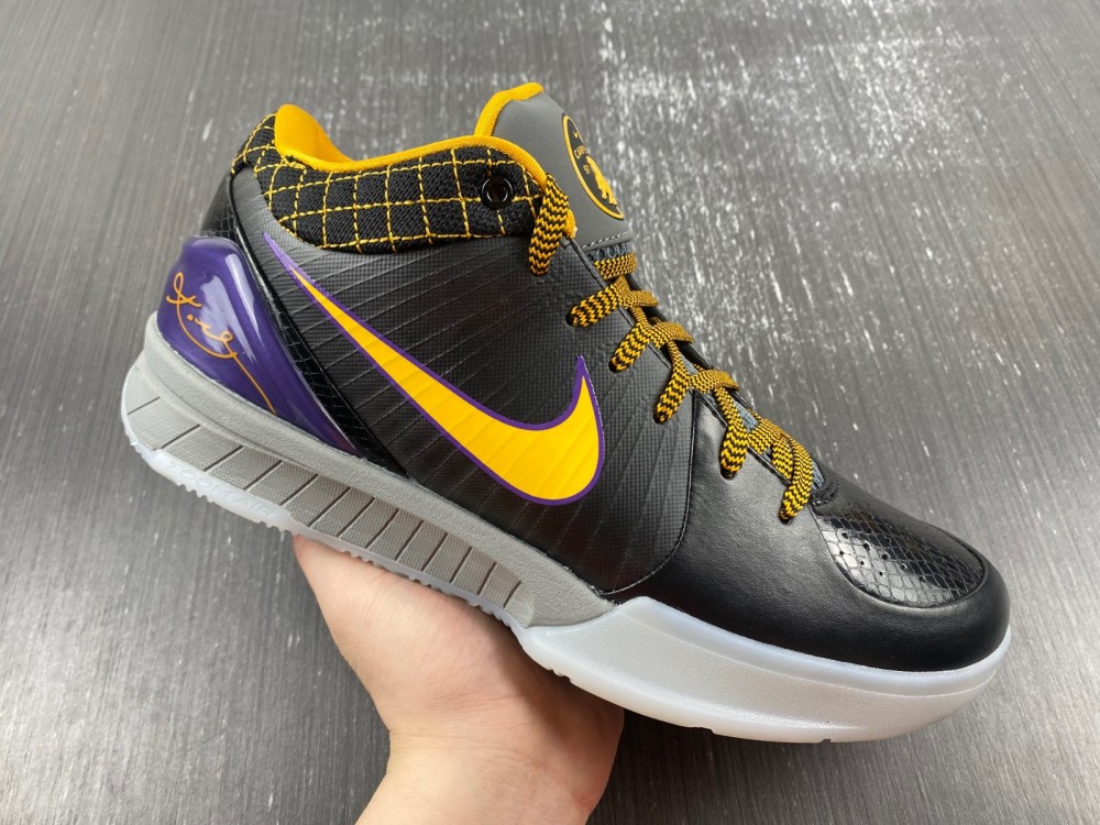 Nike Zoom Kobe 4 Protro