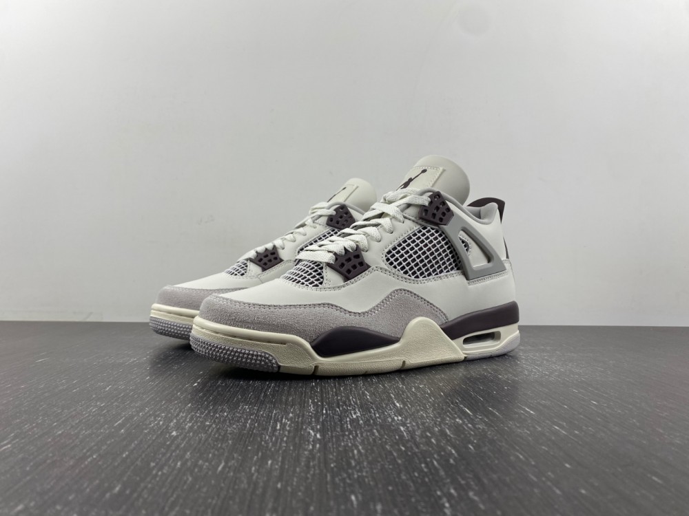 Air Jordan 4 Retro