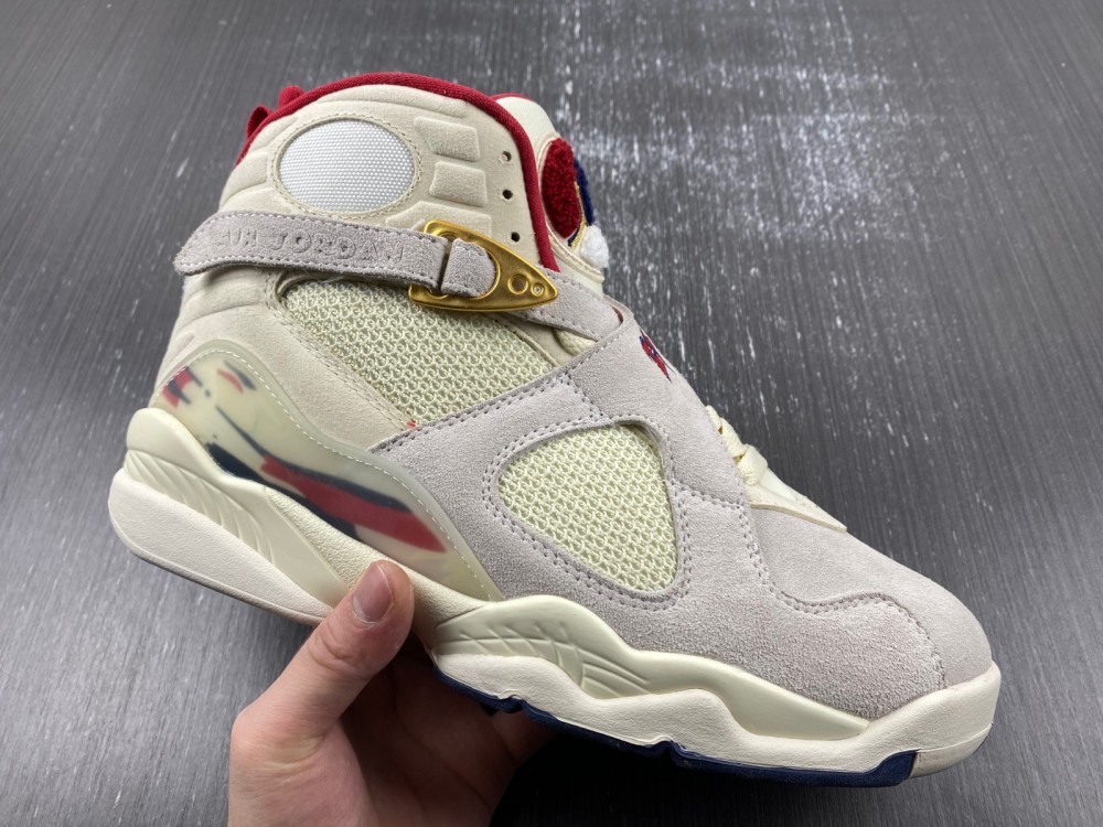 Air Jordan 8 Retro