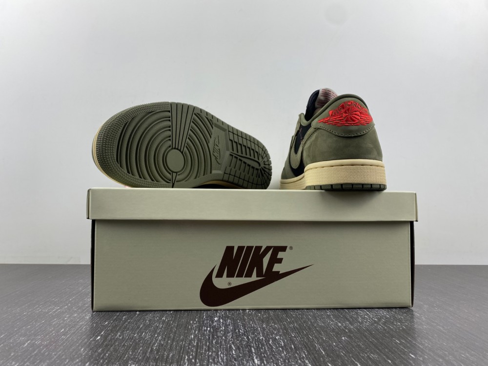 Travis Scott x Air Jordan 1 Low OG SP