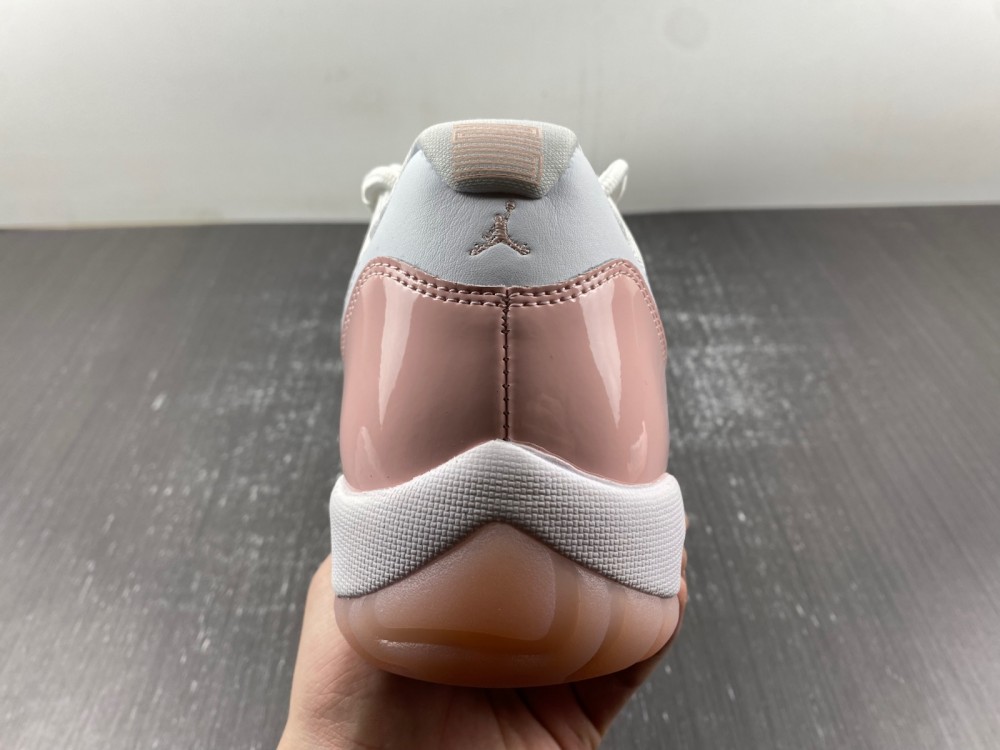 Air Jordan 11 Low WMNS “Legend Pink”AH7860-160