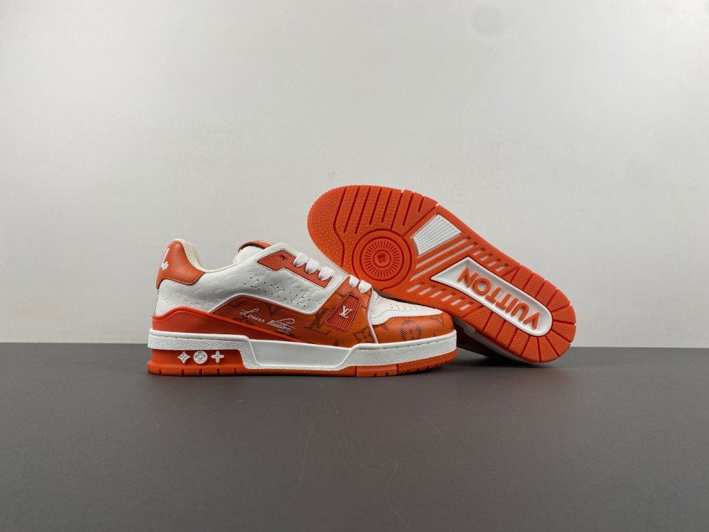 LsVttn traineR orange